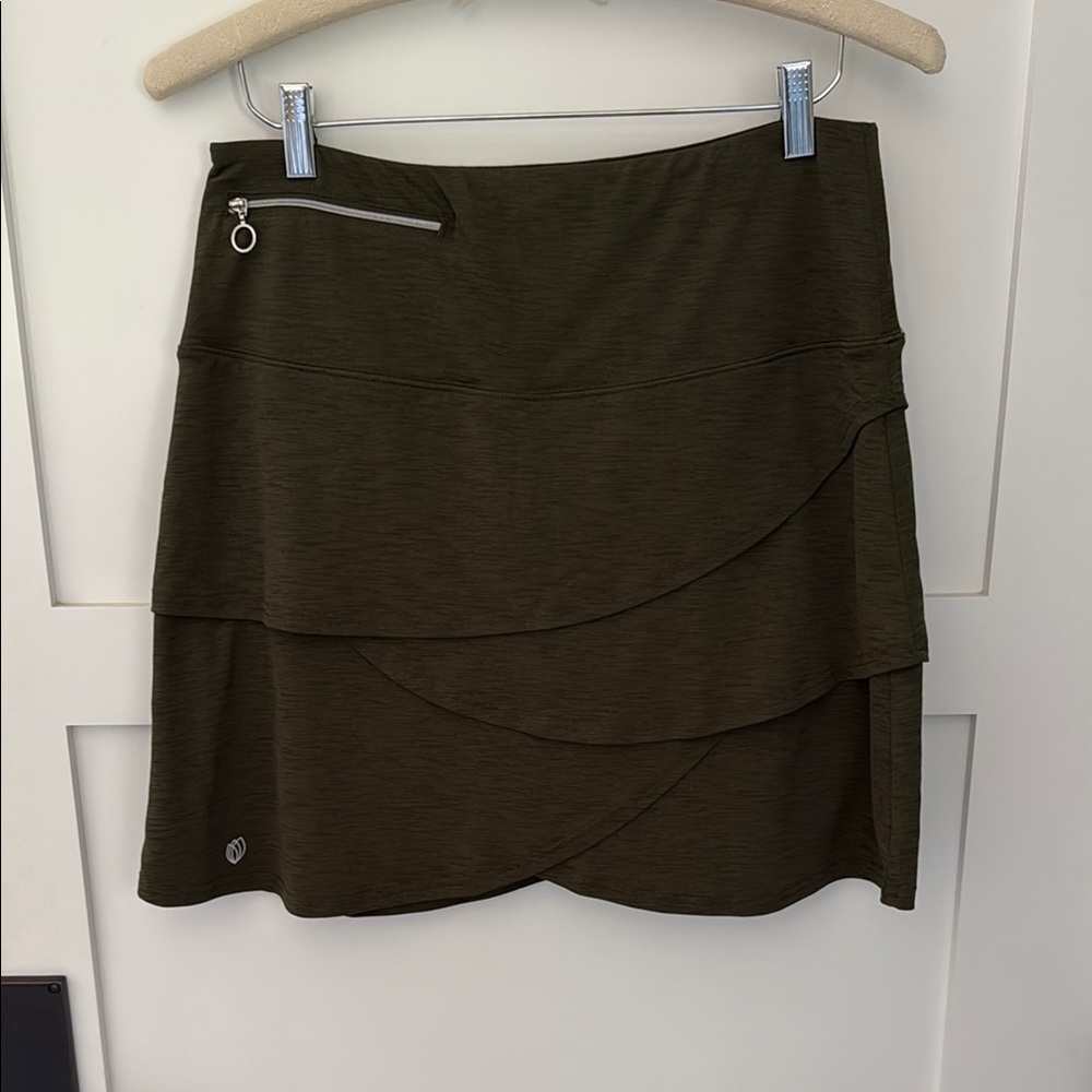 Adorable Khaki Green golf skirt
